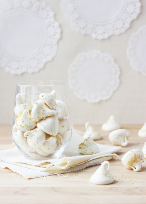 confectionerybliss:Crispy Maple Mini-Meringues • Food Nouveau