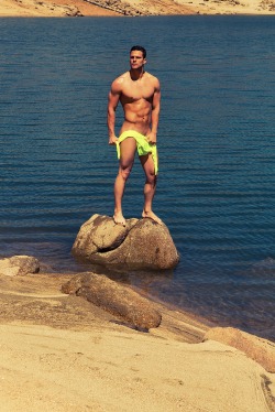 handsomemales:  juan gutierrez by joan crisol 
