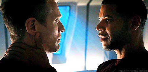 onscreenkisses:STAR TREK: DISCOVERY, 1x12 - “Vaulting Ambition”I don’t want to say goodbyeIt’s never goodbye. Isn’t that what you’ve been trying to teach all of us? Nothing in here is ever truly gone. I believe in you, Paul. I love you.requested