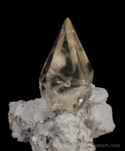 hematitehearts:  I saw your question of the day about calcite vs quartz. I think calcite deserves more love so here’s a recent photo of a my newest golden calcite crystal from Sweetwater Mine! Calcite can be so beautiful especially golden calcite :D