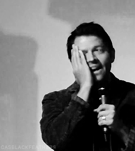 casblackfeathers:   Misha Appreciation   Series  ↳ Misha laughing 