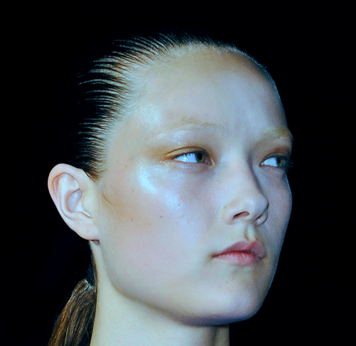furples:  Yumi Lambert at Alexander Wang SS 2015 Backstage 