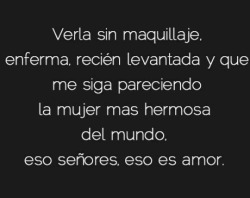 pvpsx:  El amor es así. Los pequeños detalles enamoran, no hace falta mucho más… No hacen falta grandes demostraciones para que los sentimientos comiencen a florecer. Ver a la persona que quieres en momentos de rutina, con aspecto desarreglado enamora.