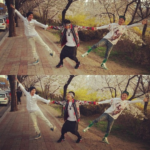 ygfamilyy:GD: “The flowers bloomed @youngbeezzy @seungriseyo”