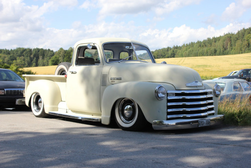 HOT RODZ & PINUPS