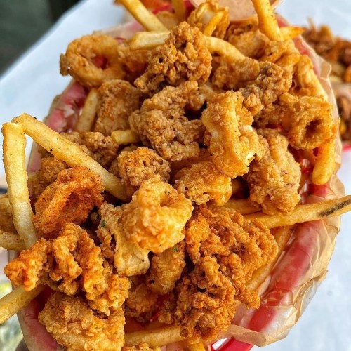 Fried Shrimp &amp; Calamari - yougottaeatthis