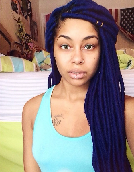 blackgirlsrpretty2:  SPOTLIGHT: http://lokitaraine.tumblr.com/ 