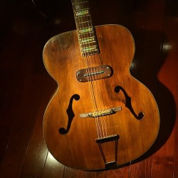 rivingtonguitars:  #vintage #1950s #kay #sherwood #electricarchtop #vintageguitars www.rivingtonguitars.com