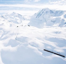 nature-and-culture:Traveling by train through the Alps, via Zermatt Express.