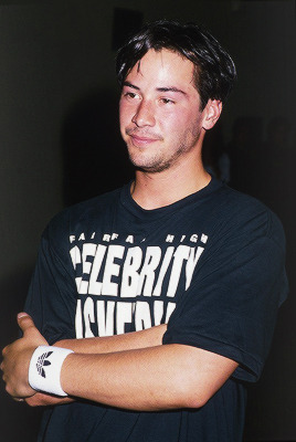 ironpour:  abitofeverything1992:  keanu in Celebrity Basketball Game 1990  