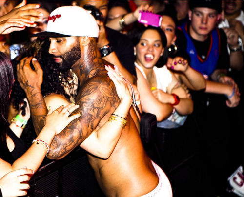 lamarworld:  Rapper/Love & Hip Hop(New York) star Joe Budden has a plump booty
