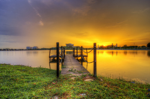 One Evening In Putrajaya by Mohamad Zaidi Photography on Flickr.