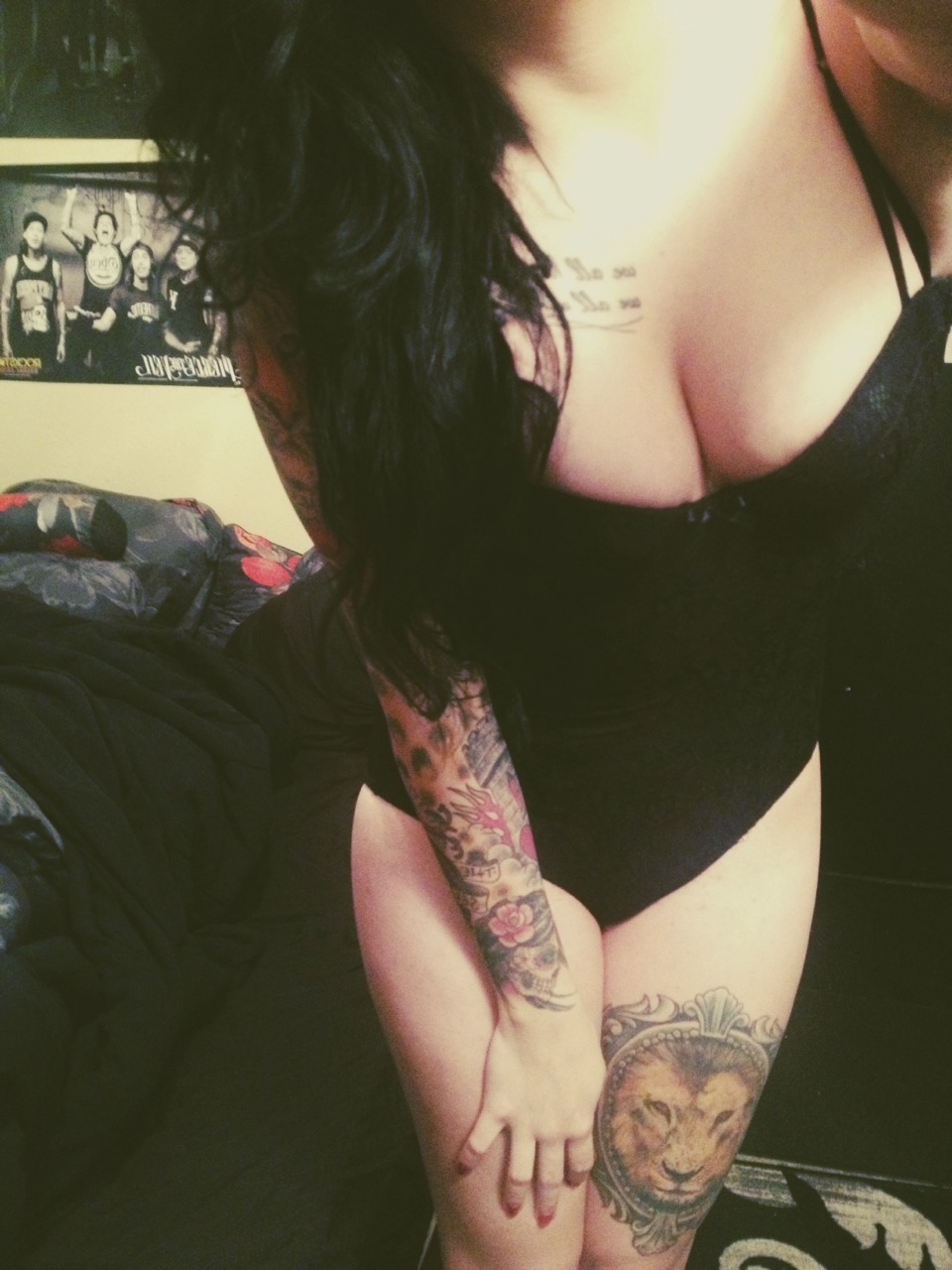 lion-skin:  one of the best bodies on tumblr just reblogged mine :’) I’m honored.