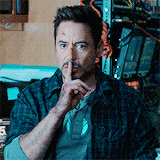 joshholloway: tony stark + smiling