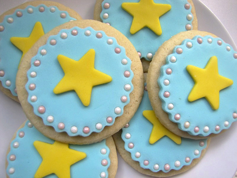 enigmaticagentalice:  Steven Universe Inspired Baked Goods :) Steven - Double Choc