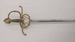 art-of-swords:  Rapier and Parrying Dagger
