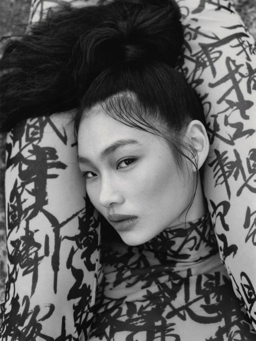 aeonfvx:HoYeon Jung / Photograph Alexandra Leese / Styling Bojana Kozarevic / i-D Magazine