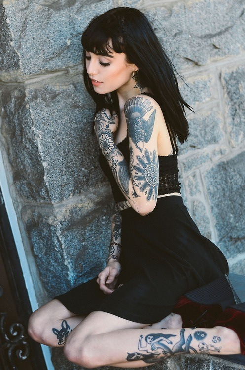 Porn Pics tattooedmafia:  Hannah Snowdon 