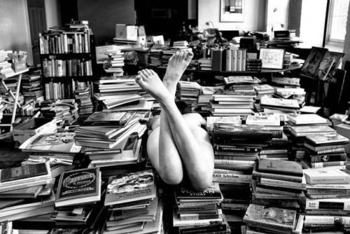 naughtyirishlass:☘️This is the way to be overwhelmed… I’m winnowing my books and music currently, it feels a bit like this…