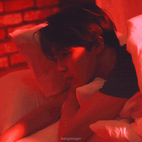 LY TEAR - Y O U R 