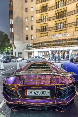 billionaired:  Lamborghini Aventador by TS