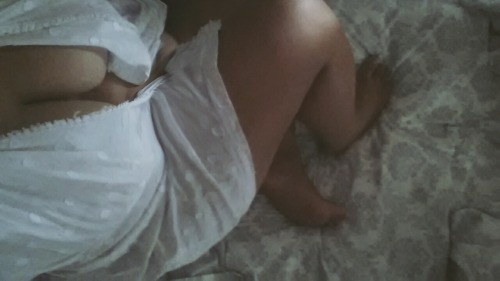 http://mysteriouslyerotic.tumblr.com/post/97967845856