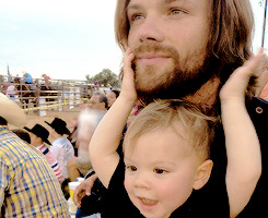 padaleckisdaily:  ‘I get a picture — our wives were hanging out, so were our children — they have one of those double strollers so they can push around both Tom and Shep and I get a picture of the double stroller and it’s Tom and my daughter
