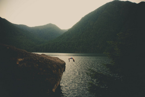 tastelessmemories:Cliff Jumping by ZacharySnellenberger on Flickr.