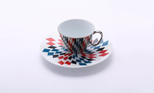 DESIGN - “Waltz” Reflective Cups PatternsJapanese design brand D-Bros has imagined the t