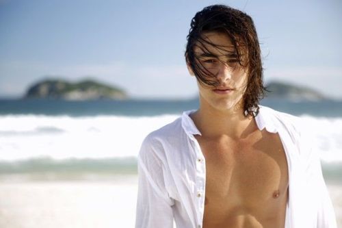 gertho: Bruno Montaleone (Brazilian actor/model)