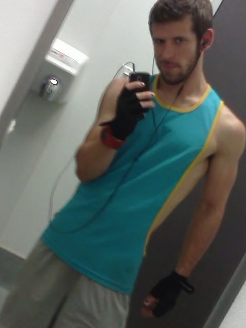 andrewchristian:  Andrew Christian Famous Fan Ryan from Houston, TX, rocking AC at the gym. We’re definitely ‘mirin… Get your gear at http://www.andrewchristian.com Submit your Famous Fan photos to http://www.andrewchristian.com/index.php/famous-fan.html
