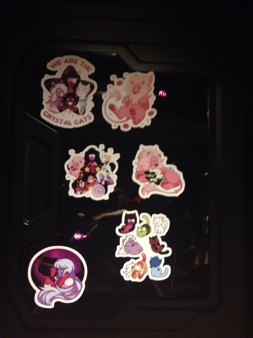 sinlesswolf:  Steven universe stickers came adult photos