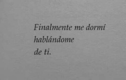 somospandaspordentroyporfuera:  Todas las noches…-Una chica invisible. 