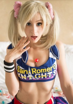 newextremecosplay:  Juliet Starling by Miss