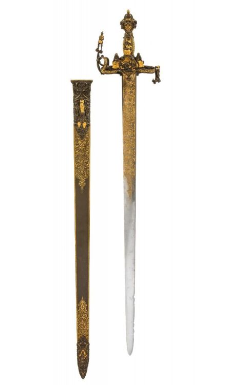 art-of-swords:Exhibition Sword and ScabbardDated: circa 1850-5 (made in the 16th century style)Maker