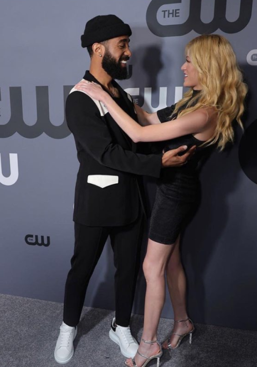 positivexcellence:kat.mcnamara:  #WIndyWednesday Catchup from #CWUpfronts. So thrilled to be able 