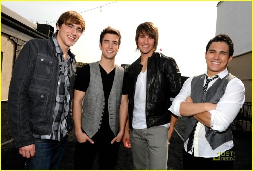 absolutebigtimerush.tumblr.com/