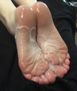 sexy-feet-soles:Oops!