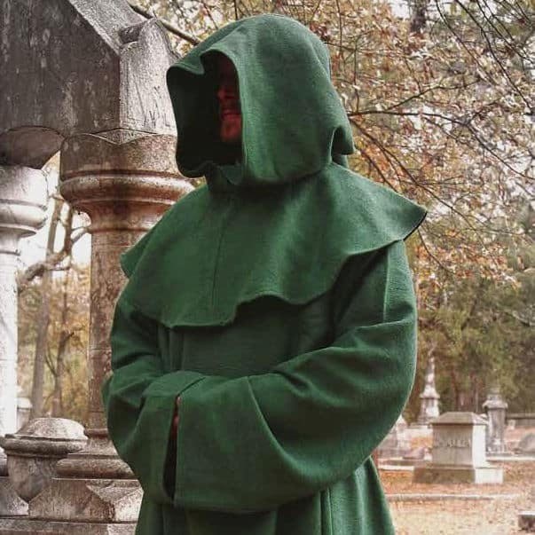 Green Monk's Robe / Druid's Robe - Irongate Armory