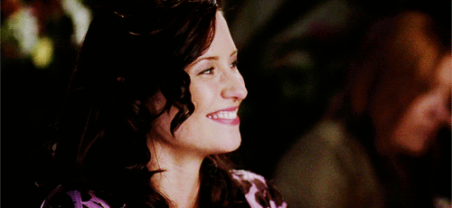 seeleybooth:I hate apples. Hate them. Think they shouldn’t be allowed to be a fruit. That’s one. And