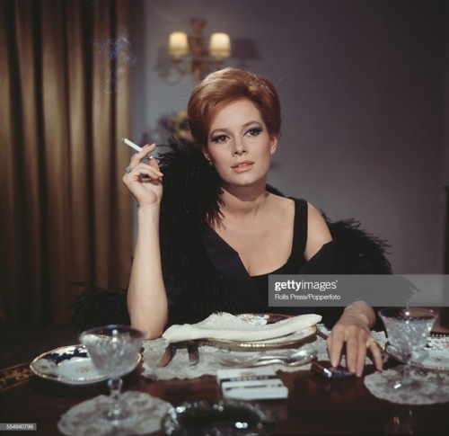 celebsmoker: Luciana Paluzzi Hot sexy smoker