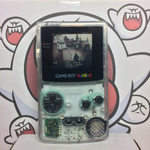 retrogamingblog:Custom Luigi’s Mansion Gameboy Horror made by StarFighterGames