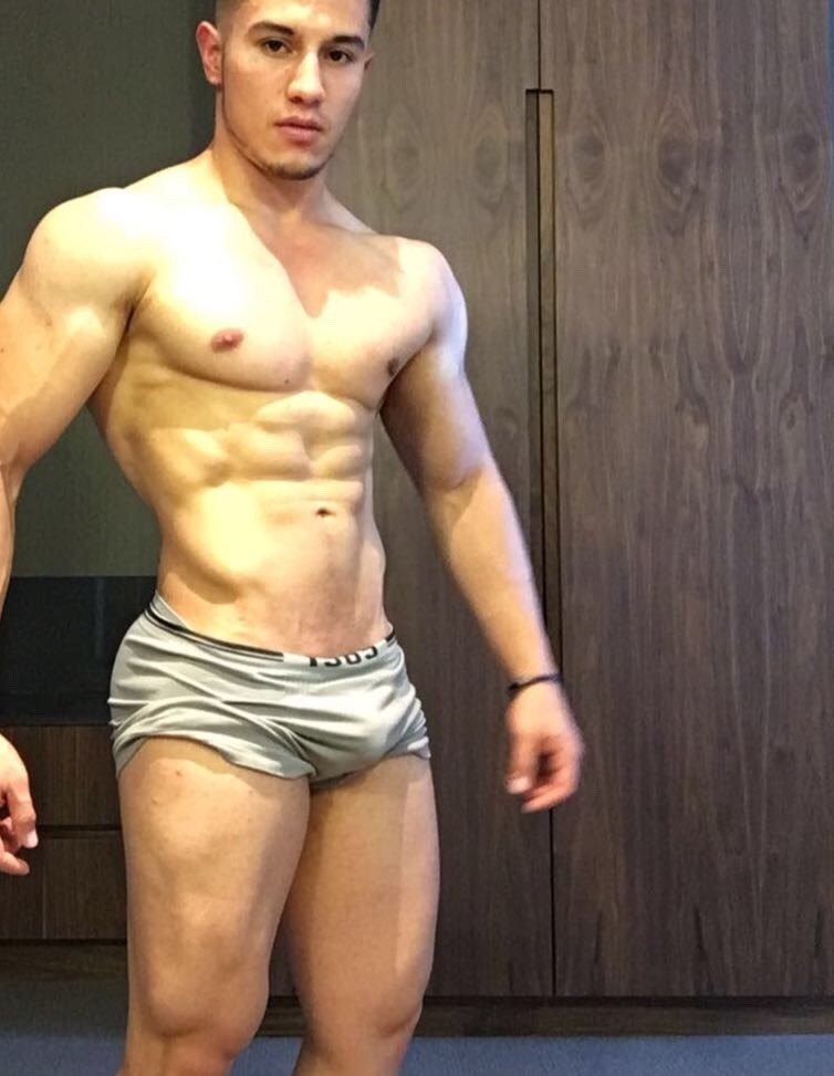 teenamateurslp:Horacio 21 años, este si es un chacal Zacatecano 👅😍