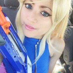 pinkustrawberry:  Felt super empowered and sexy as Samus today! I can’t believe I was able to get this together in a freaking night. It was quite an honor being an invited guest at Gameacon today !   cutie &lt;3