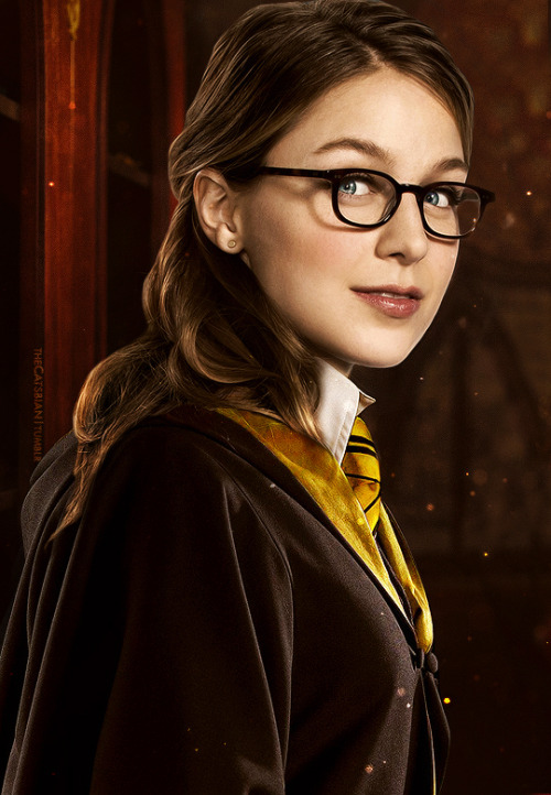 thecatsbian:kara&amp;lena - Hogwarts AUwallpaper version [1920x1200]