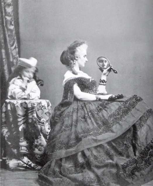 zoetica:  Patron saint: Countess De Castiglione
