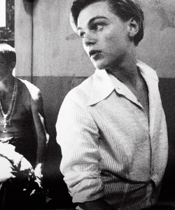 dicaprio-diaries:Leonardo DiCaprio in Romeo