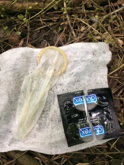 usedcondomss:  There’s a new „Sex and the City&quot; season coming up. This my first cool condom for this new hot season. Enjoy!