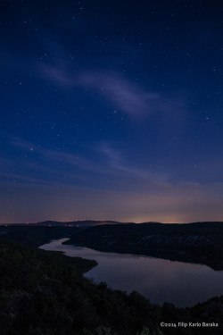 Mistymorningme:  Krka Night © Filip Karlo Baraka Starry Night Over Krka River.