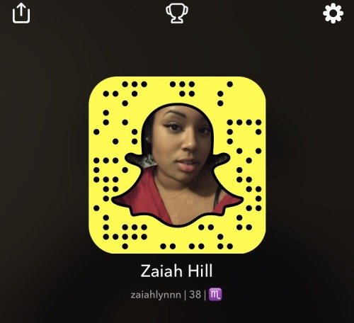 Add me on snap : zaiahlynnn PLEASE LOL